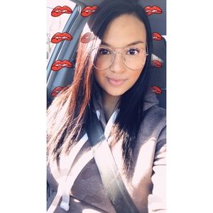 Meet your Posher, Joyce